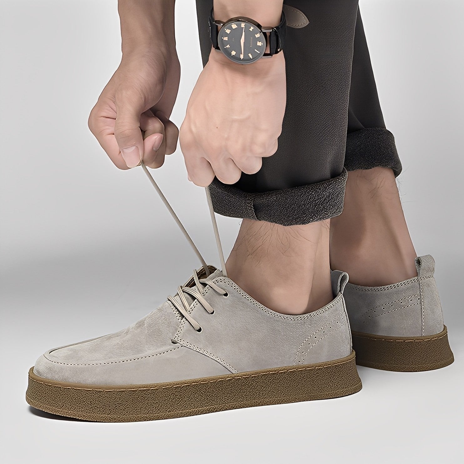 Riordan - Eleganti sneaker in pelle scamosciata per uomo