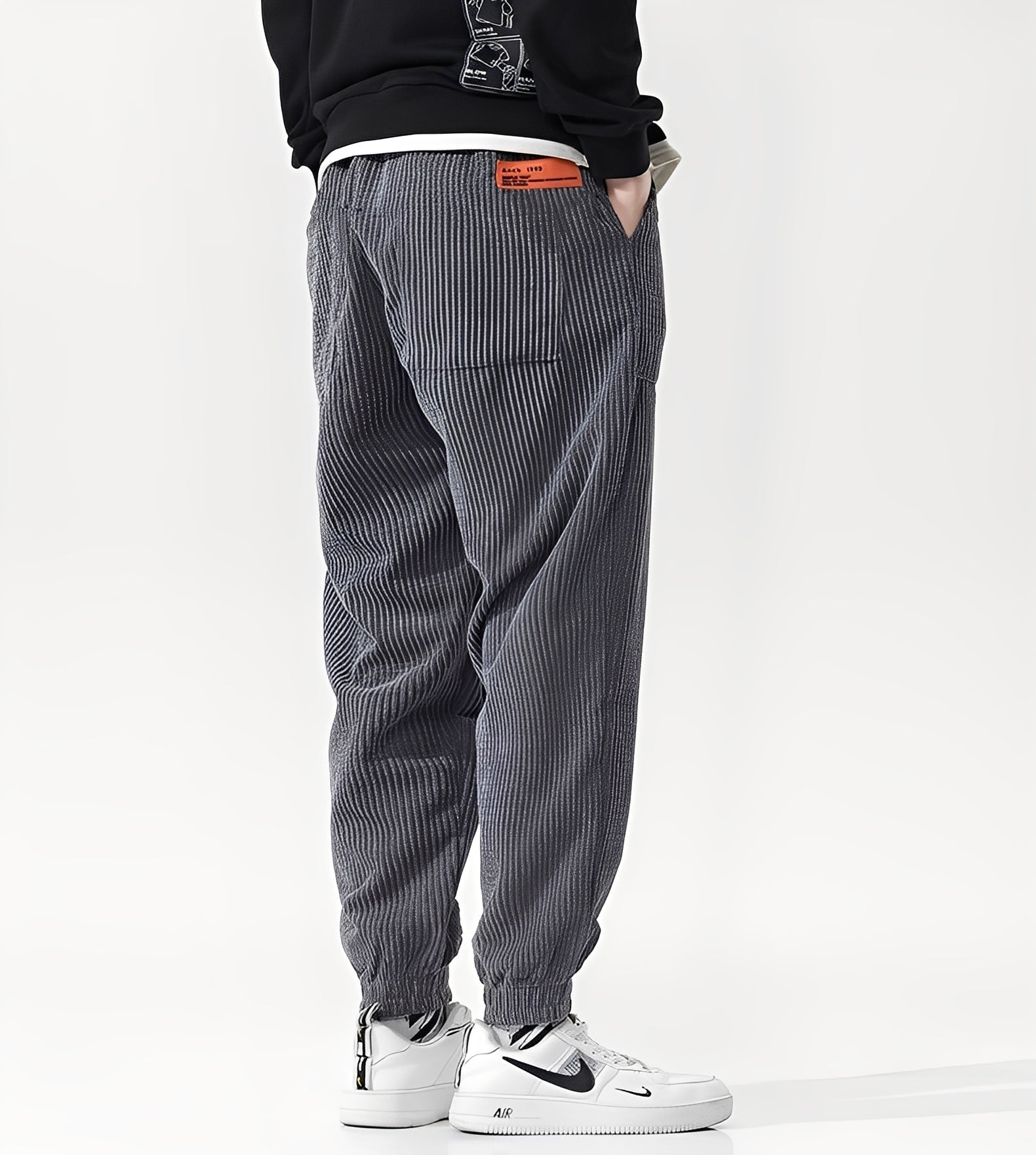 Nicholas - Eleganti Pantaloni da Jogging in Velluto a Coste per Uomini