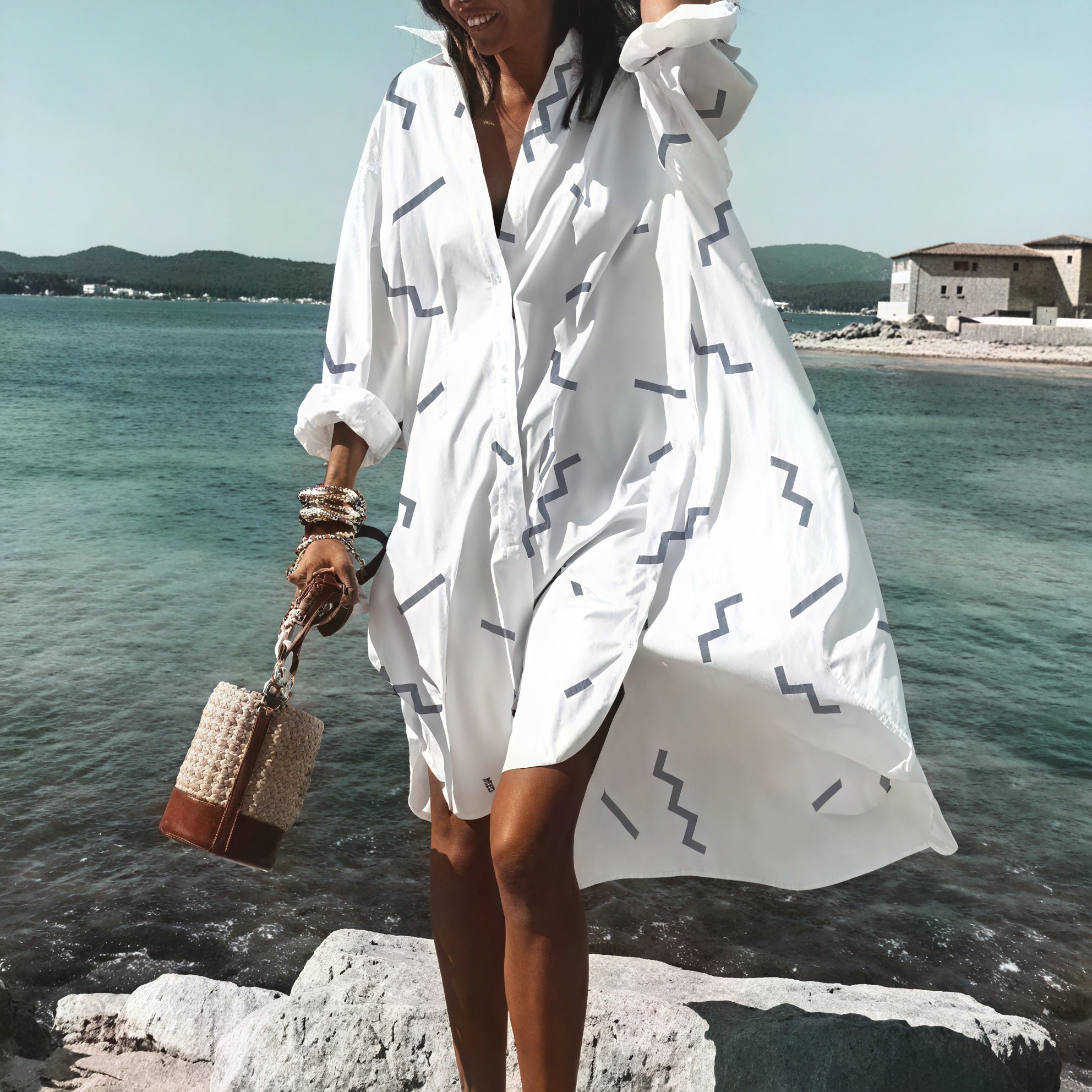 Abito Estivo Oversized con Bottoni