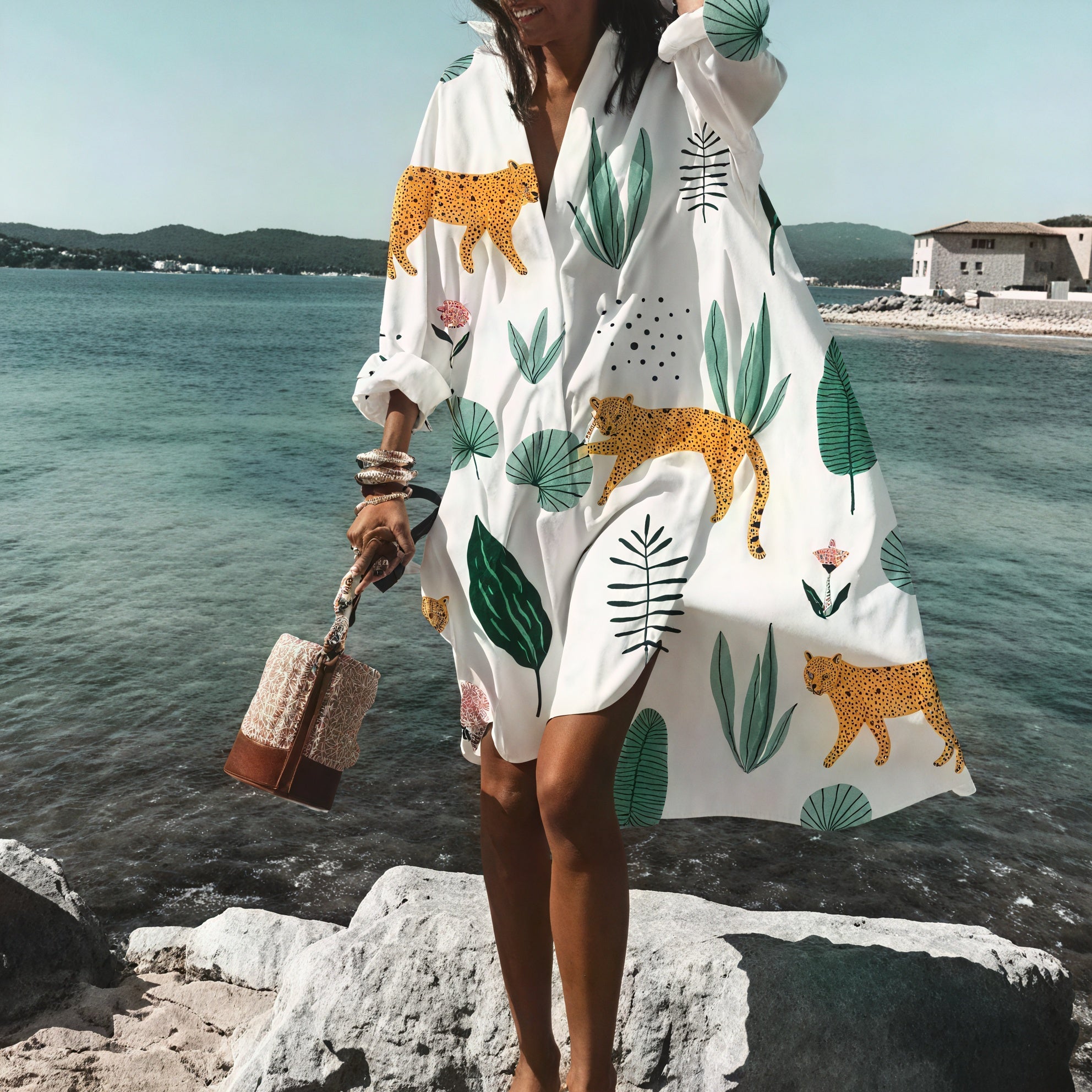 Abito Estivo Oversized con Bottoni