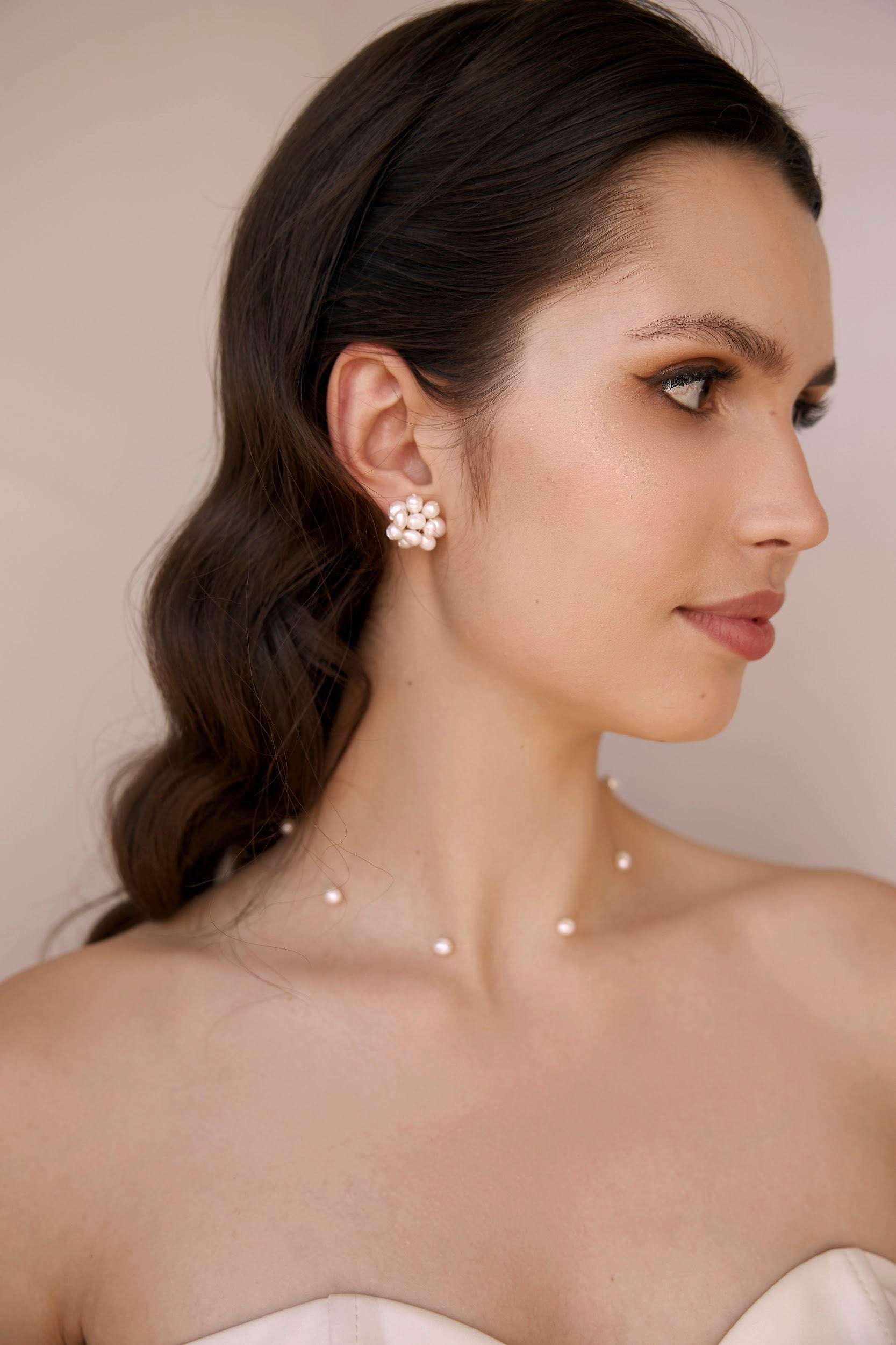Collana di perle galleggianti