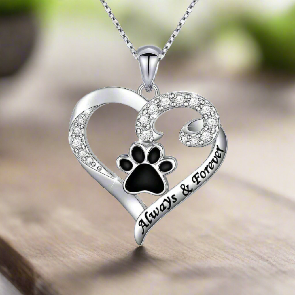 Collana con zampa di cane – Design a cuore in acciaio inossidabile con zirconi