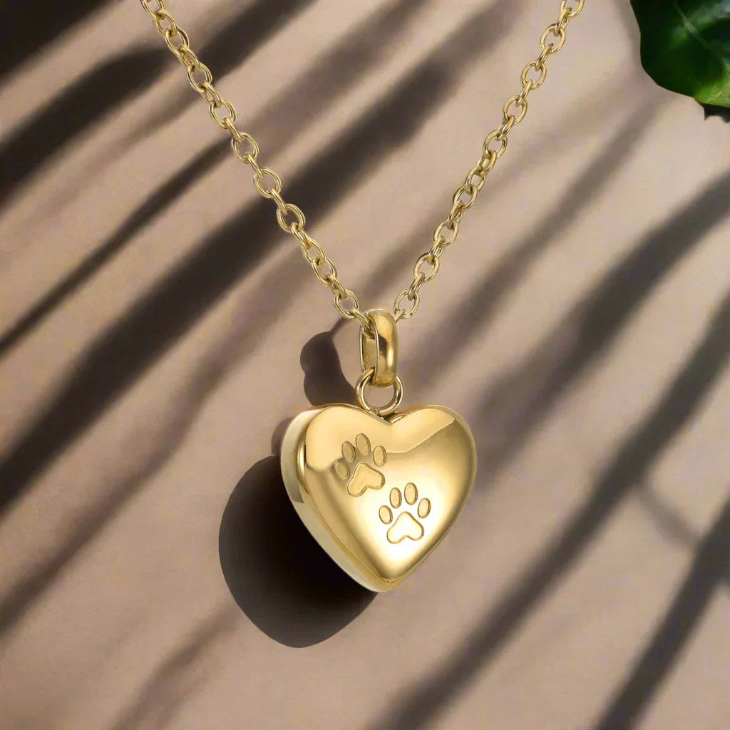 Collana con urna commemorativa per animali domestici – Ciondolo a forma di cuore con incisione di zampa
