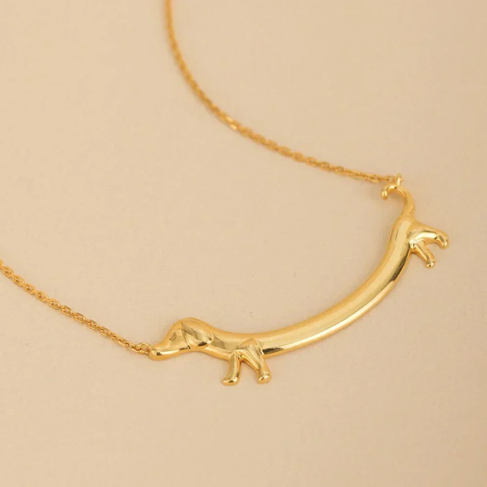 Collana con bassotto dorato