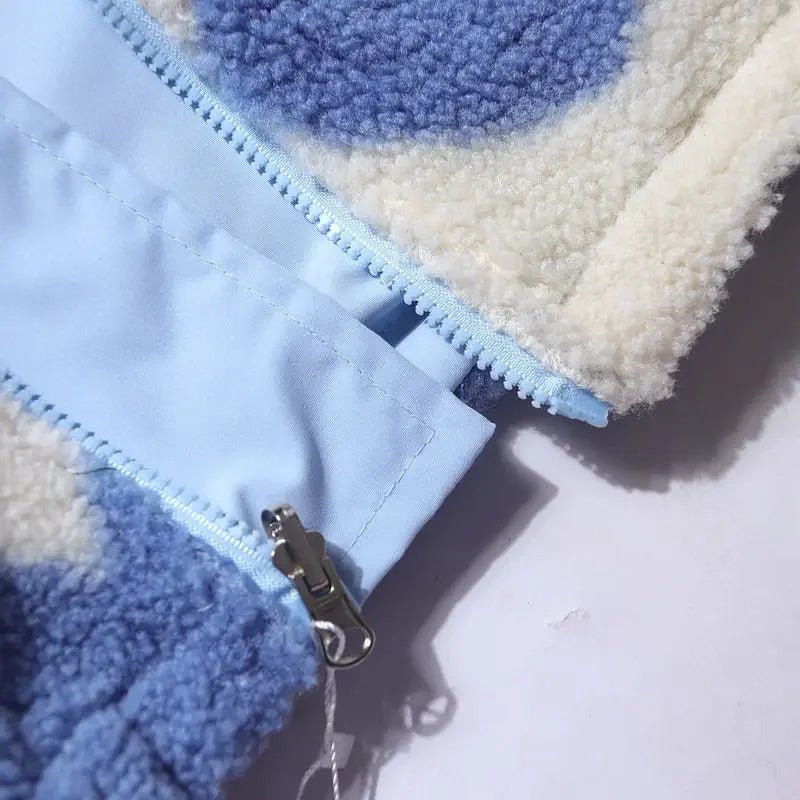 Monique™ | Veste réversible aux cœurs délicats
