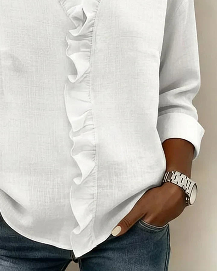 Chiara™ | Blusa con scollo a V e volant delicati