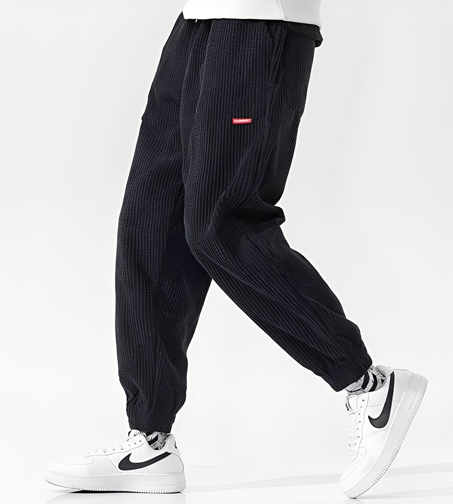 Nicholas - Eleganti Pantaloni da Jogging in Velluto a Coste per Uomini
