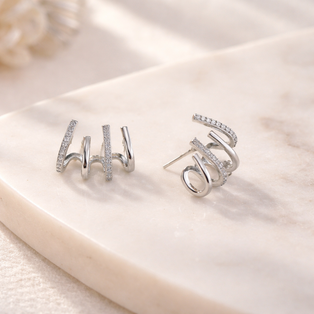 Chiara™ | Orecchino ear cuff a spirale dal design moderno