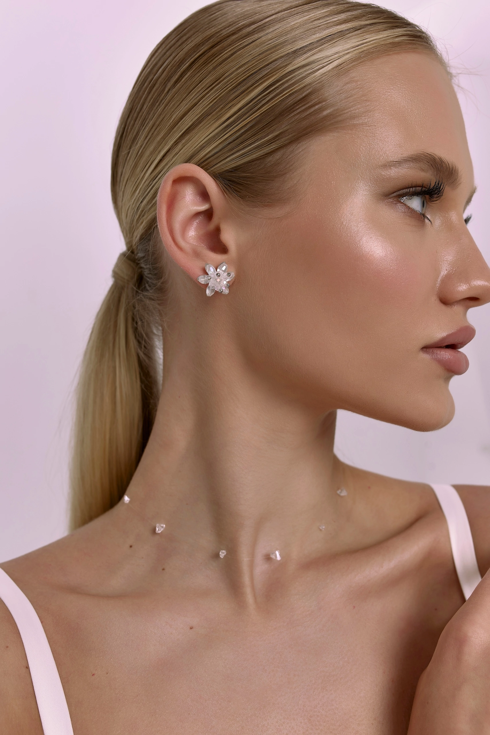 Collana di cristalli fluttuanti