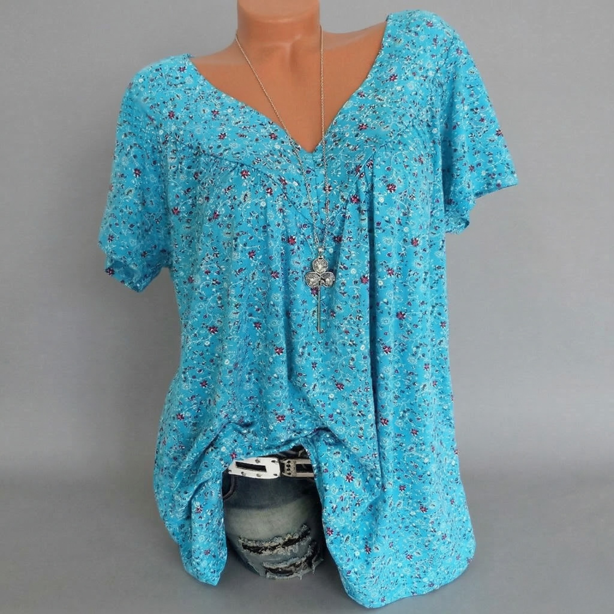 Flora™ | T-shirt con Scollo a V Floreale
