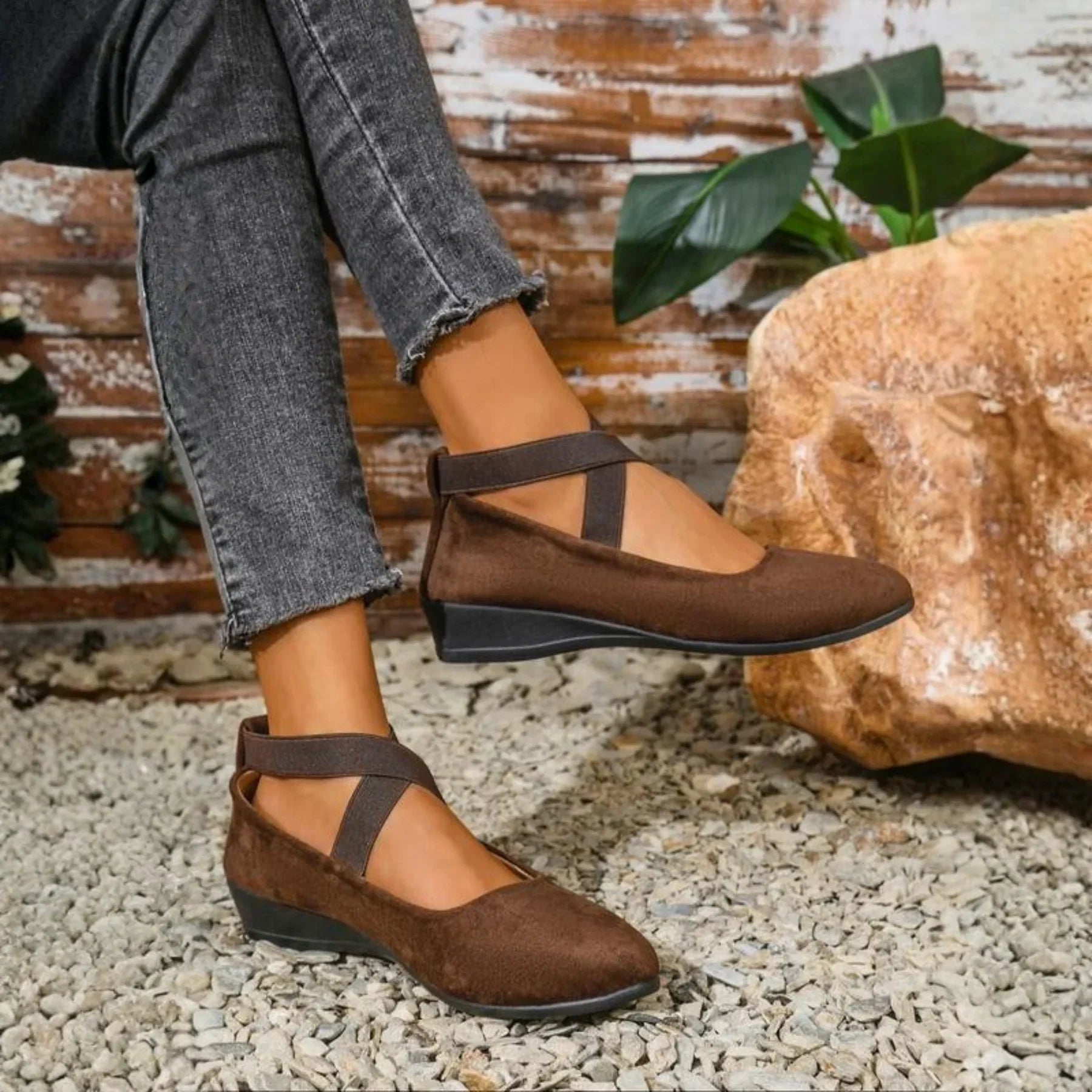 Calerinne™ | Ballerine con zeppa a punta chiusa
