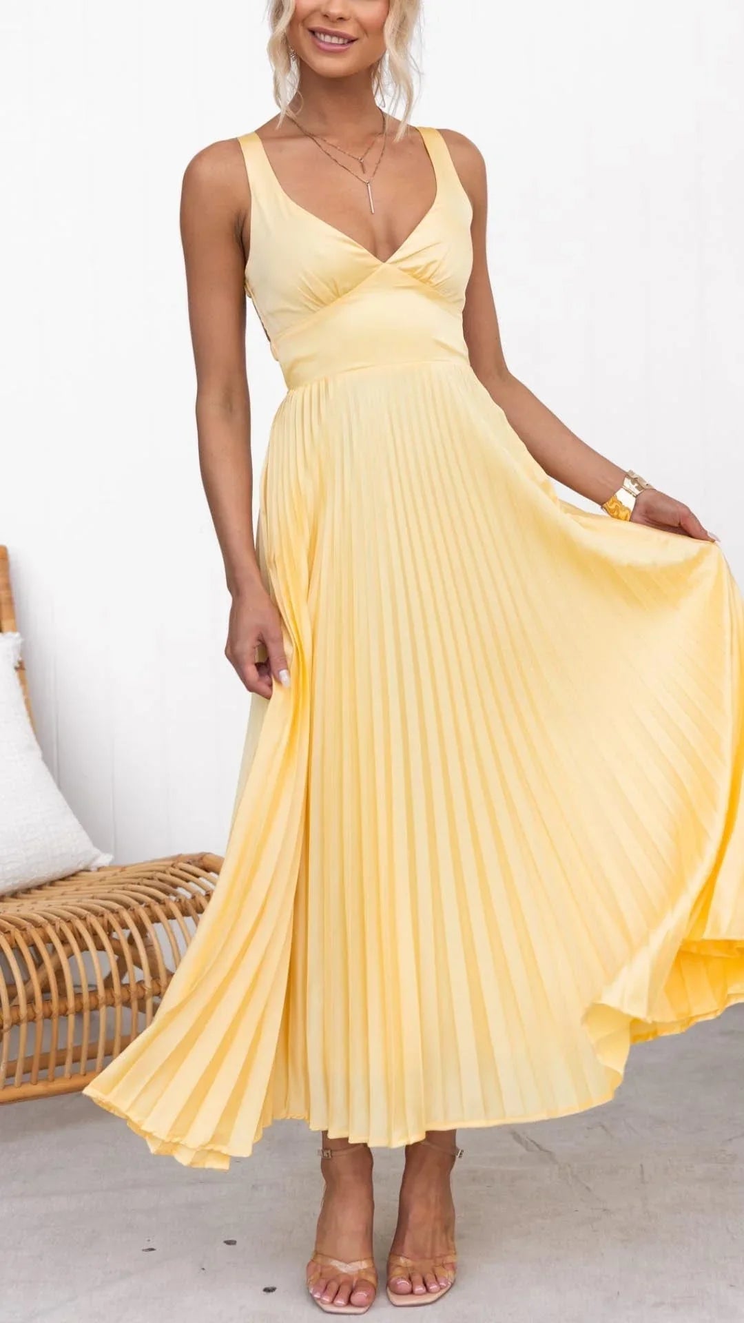 Abito Lungo: Eleganza che Fluisce con Te