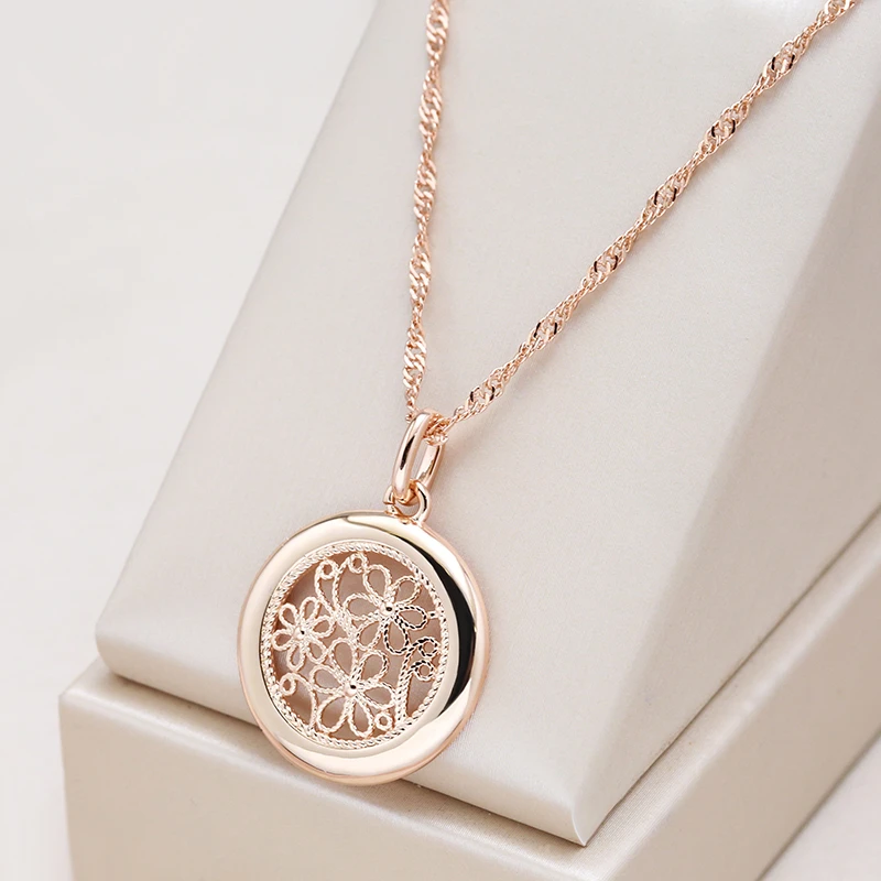 Elegante collana dorata