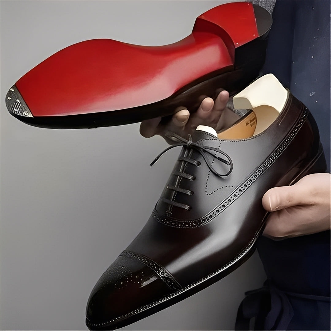 Fulton - Moderni formali scarpe in pelle con dettagli brogue per uomini