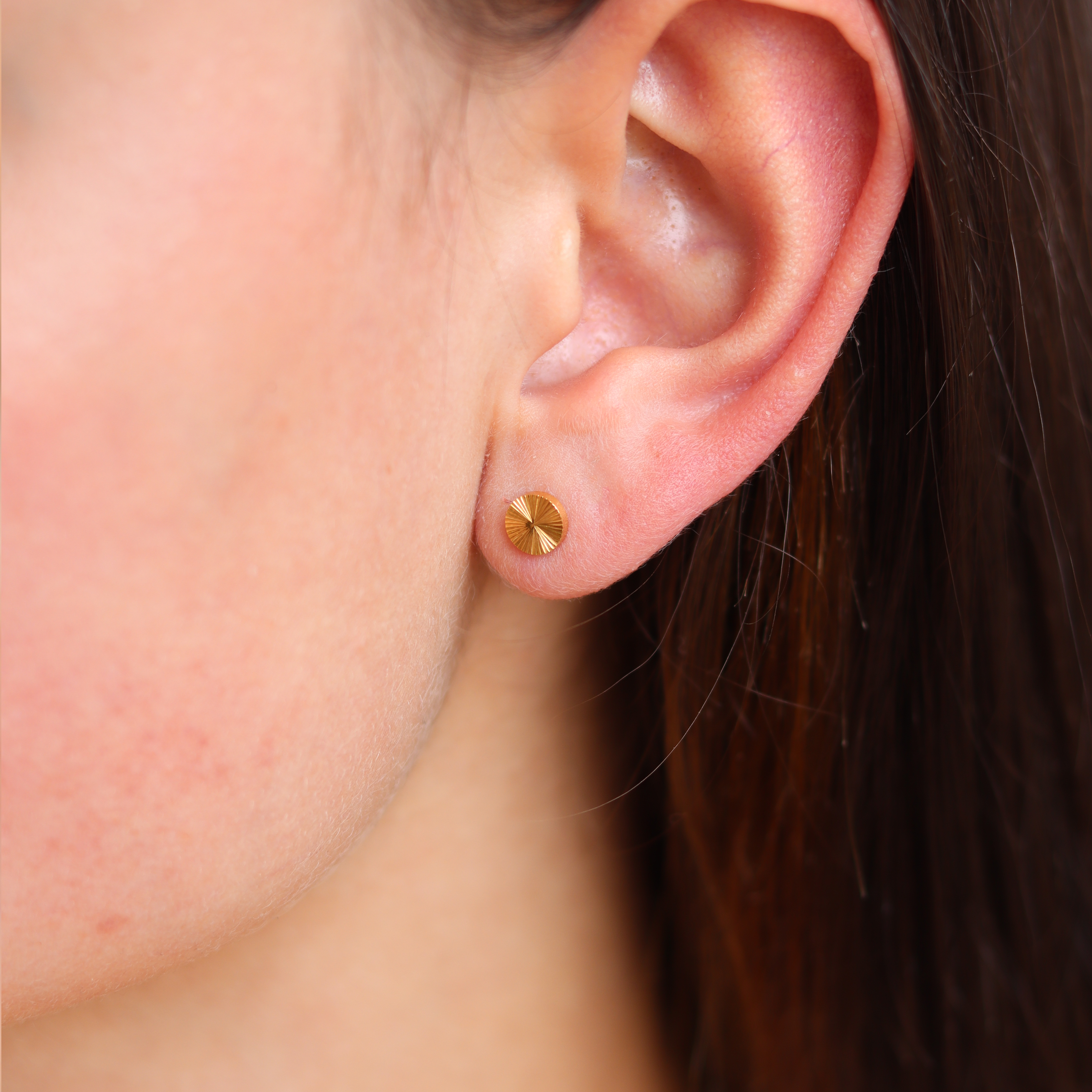 Orecchini ROUND STUDS.